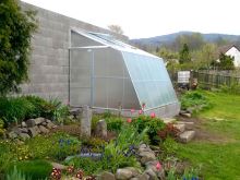 Skleníky ke zdi DELTA (7)